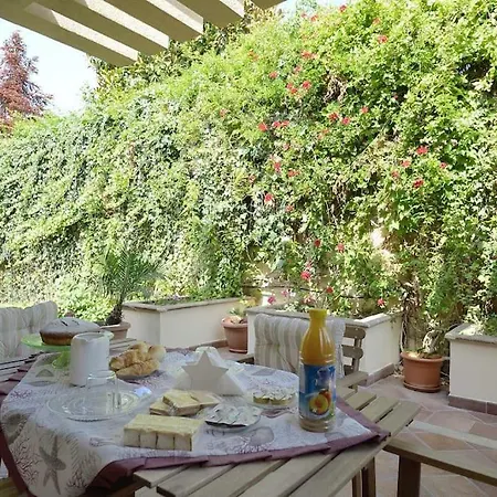 Couette-café Il Giardino Dei Lauri